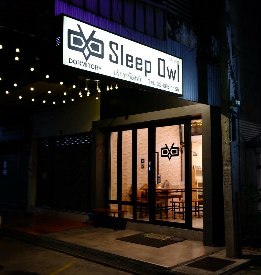 Sleep Owl Hostel Bangkok Exterior foto